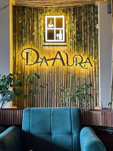 Da Aura Cafe & Alehouse
